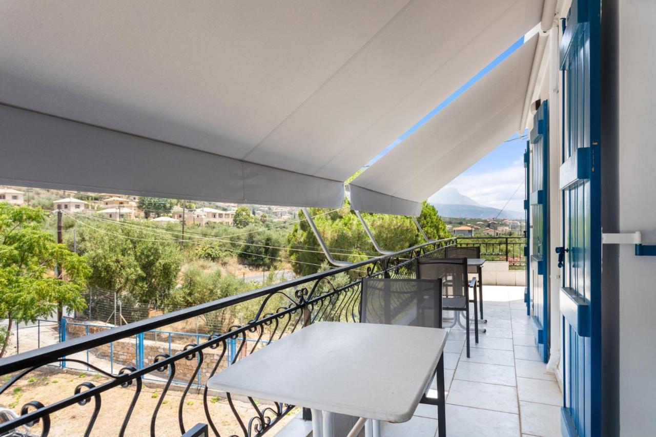 Nikolas Apartments Stoupa Levktron Exterior photo